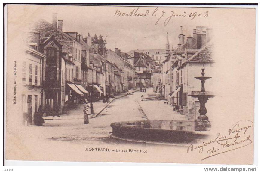 21.064/MONTBARD - La Rue Edme Piot - Montbard