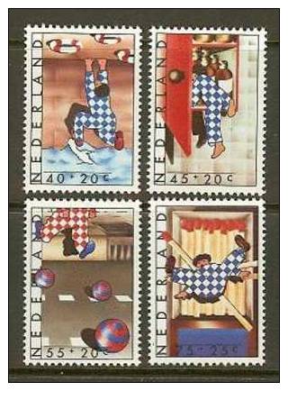 NEDERLAND 1977 MNH Stamp(s) Child Welfare 1146-1149 #1979 - Ungebraucht