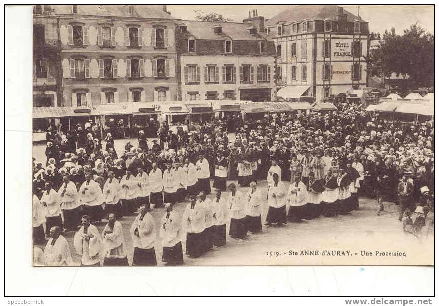 5831 Saint Anne D'Auray  Une Procession . 1519 Laurent Nel Religion - Sainte Anne D'Auray