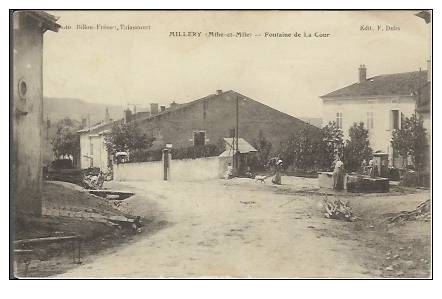 54 - MILLERY - Fontaine De La Cour - Mont Saint Martin