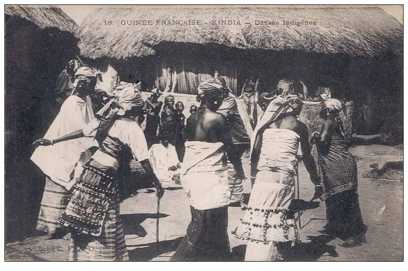 GUINÉE FRANÇAISE - KINDIA - DANSES INDIGÈNES - TRÈS BELLE ANIMATION - CARTE VOYAGÉE En 1909 (y-920) - Guinea