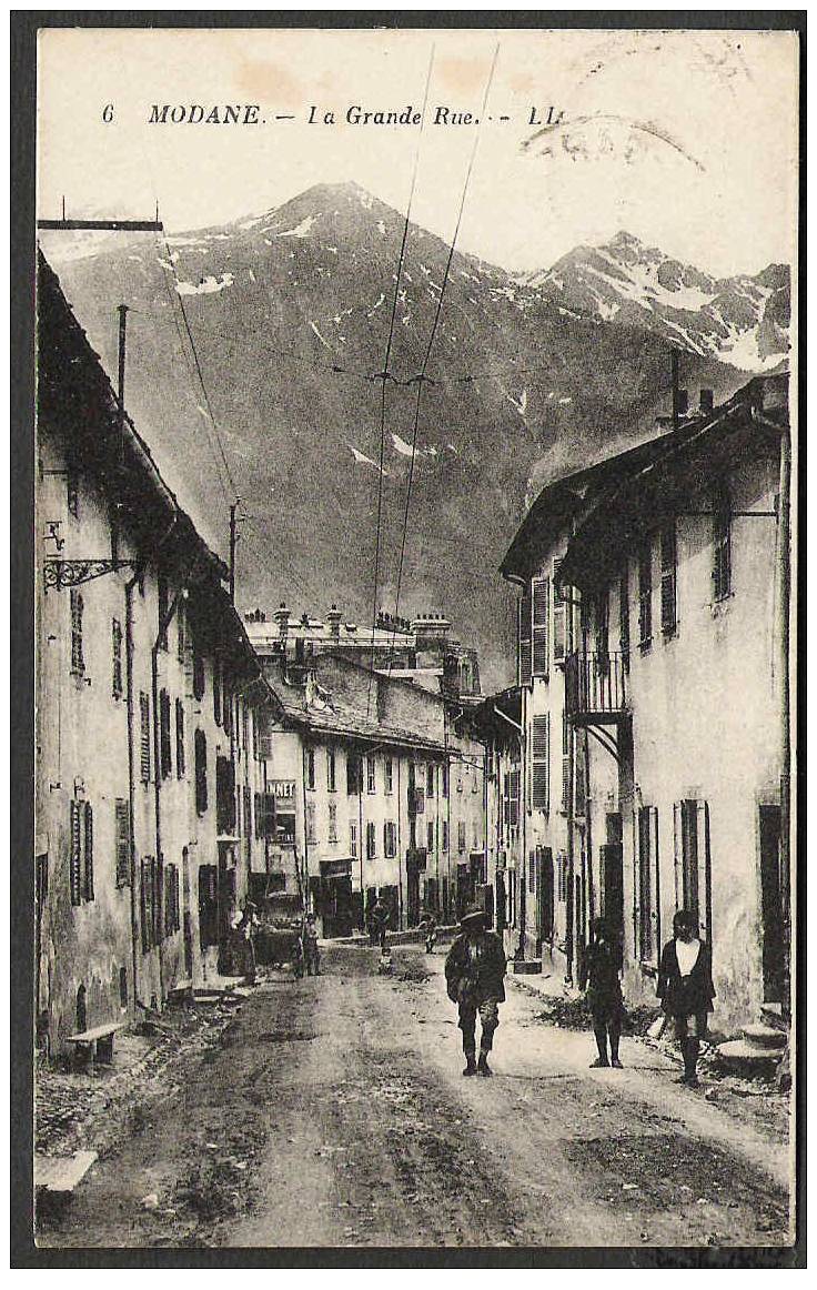 CPA   73  MODANE   La Grande Rue  LL  Animée  1938 - Modane