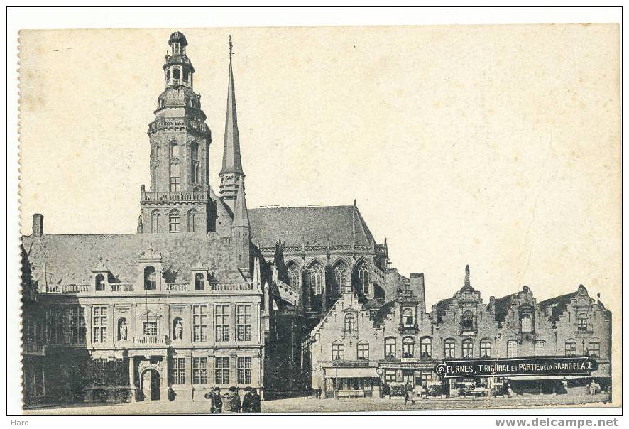 VEURNE - FURNES - Tribunal Et Partie De La Grand Place (520) - Veurne