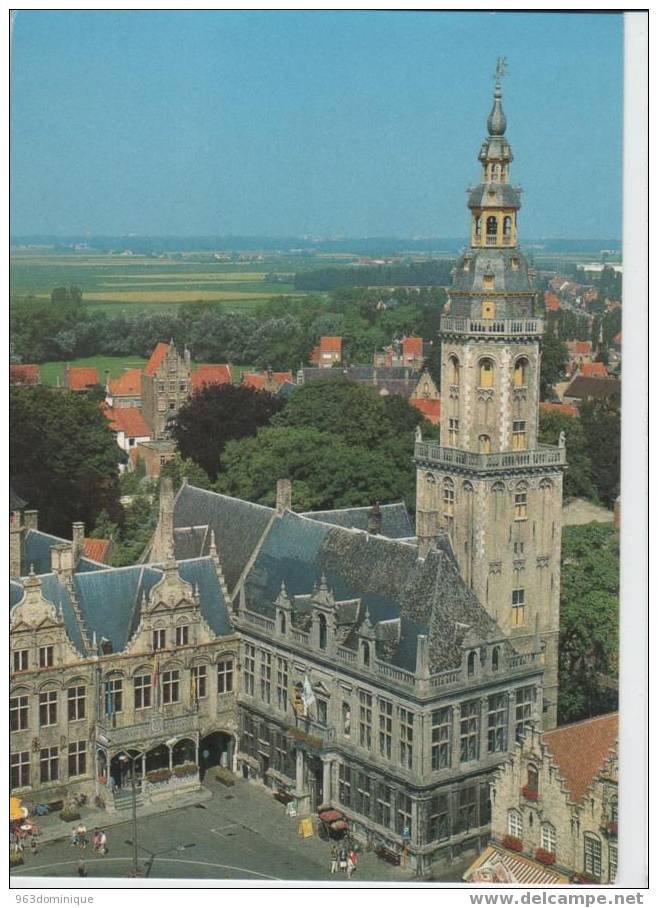 Veurne - Stadhuis Landshuis Belforttoren - Veurne