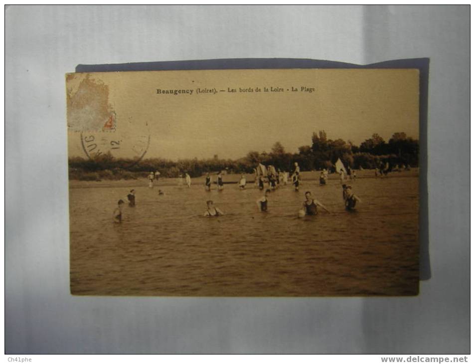 BEAUGENCY LES BORDS DE LA LOIRE LA PLAGE TRES ANIMEE - Beaugency