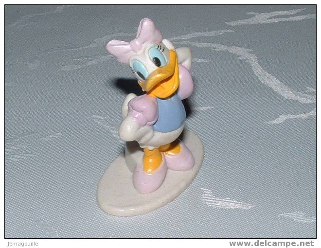 FIGURINE - DISNEY 11 - Disney