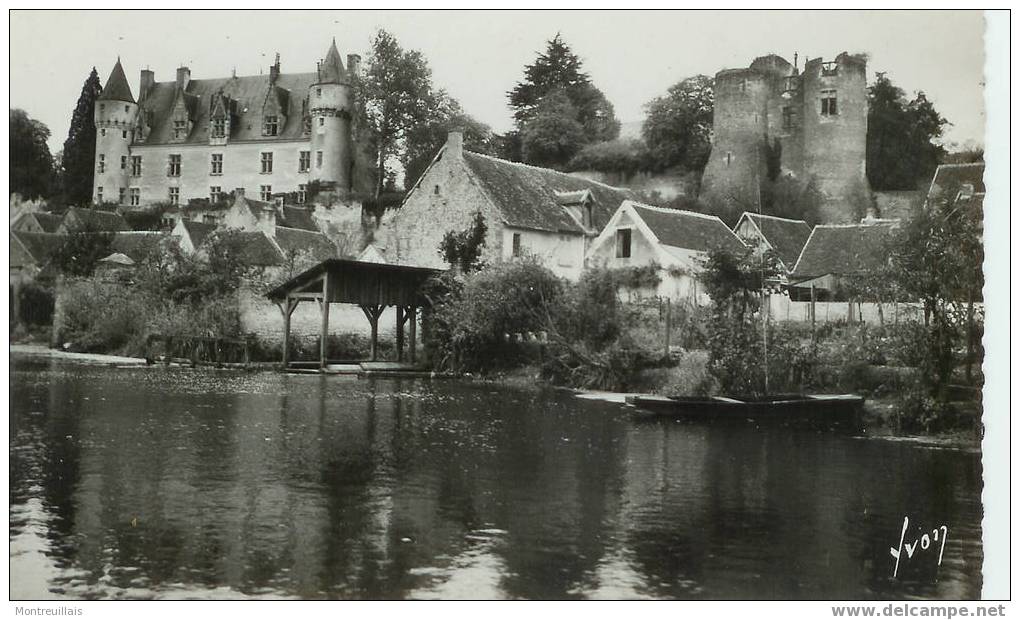 Le Chateau Et Les Rives De L'Indrois à MONTRESOR - Montrésor