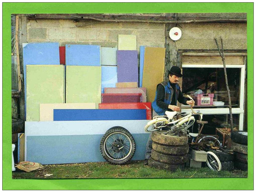 MESLAY LE GRENET 1992 MOMO BROCANTEUR PHOTO GERARD ROUHAULT CARTE EN SUPERBE ETAT - Shopkeepers