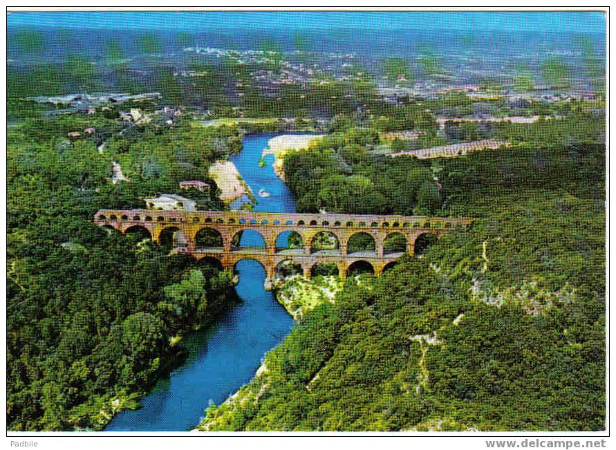 Carte Postale De Provence - Le Pont Du Gard Vu D´avion - Languedoc-Roussillon