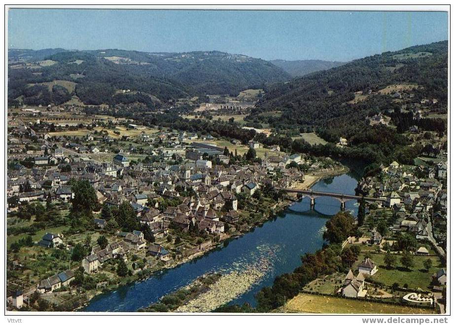 Argentat : Vue Général Aérienne. Vallée De La Dordogne (non Circulée) TBE - Argentat