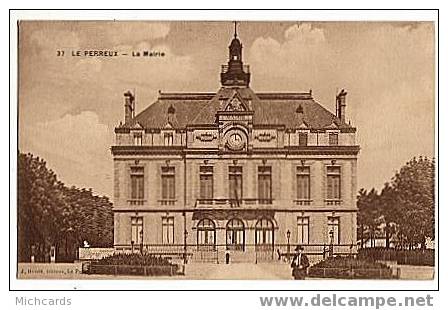 CPA 94 LE PERREUX - La Mairie (37) - Le Perreux Sur Marne