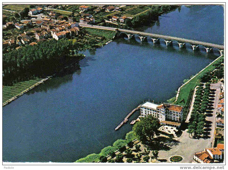 Carte Postale  8.  Moissac  Hotel-Restaurant  Relais Du Moulin De Moissac  Vue D'avion - Moissac