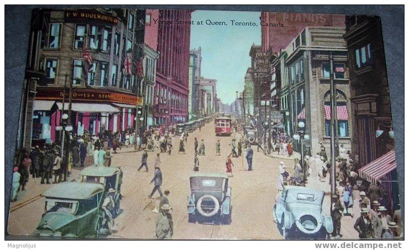 Street Scene,Queen,Torronto,Canada,shops,cars,people, Vintage Postcard - Toronto