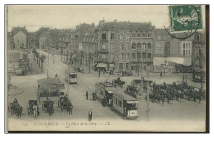 DUNKERQUE La Place De La Gare (tramway) - Dunkerque