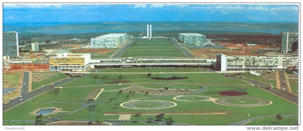 Brésil.Très Beau Panoramique De Brasilia.Cpsm. - Brasilia
