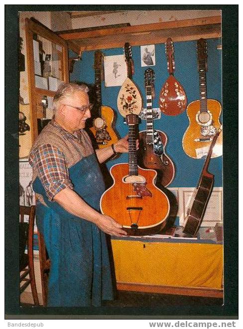 Mirecourt - Atelier De Monsieur Gérôme ( Luthier Guitare Mandoline... Ed. MAGE ) - Mirecourt