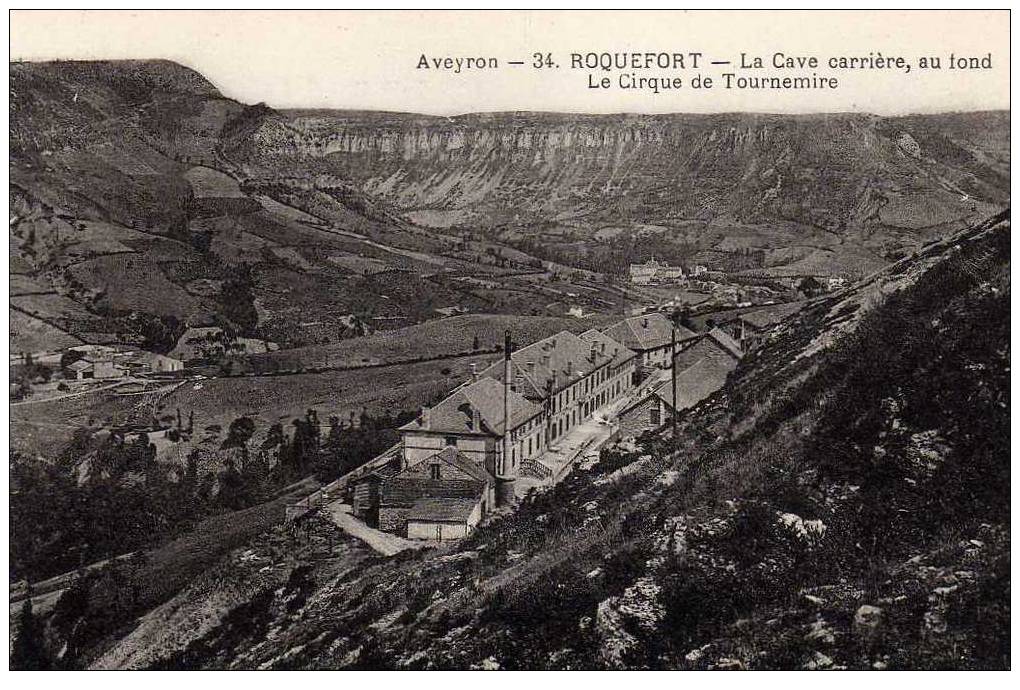 12 ROQUEFORT Cave Carrière, Cirque De Tournemire, Vue Générale, Fromage, Ed MTIL 34, Aveyron, 192? - Roquefort