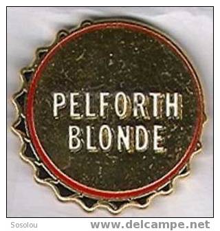 Pelforth Blonde. La Capsule - Bier