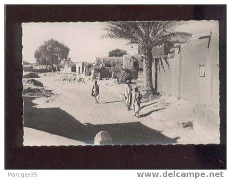 13718 Zinder Une Rue Du Zengou  édit.petrocokino Niger Belle Cpsm - Niger