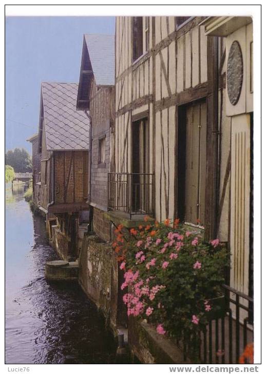 PONT AUDEMER  -  Vieilles Maisons Sur Un Des Bras De La Risle  -  N° 385 27 - Pont Audemer