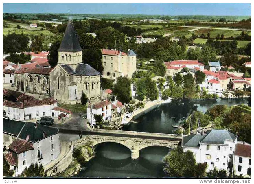 B - 85 - MAREUIL Sur LAY - Le Pont Sur Le Lay - L'église - Le Château - Mareuil Sur Lay Dissais