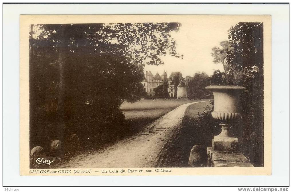 Savigny Sur Orge: Un Coin Du Parc Et Son Chateau (07-1005) - Savigny Sur Orge