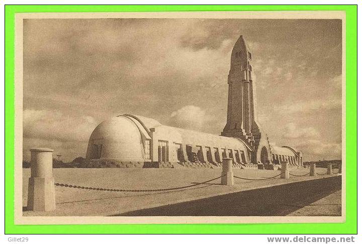 DOUAUMONT - OSSUAIRE  ET PHARE DE DOUAUMONT - - Douaumont