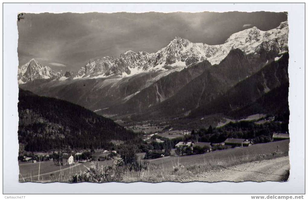 K4 -  LES HOUCHES - Les CHAVANDS Et La Chaîne Du Mont-Blanc (oblitération Des Houches) - Les Houches