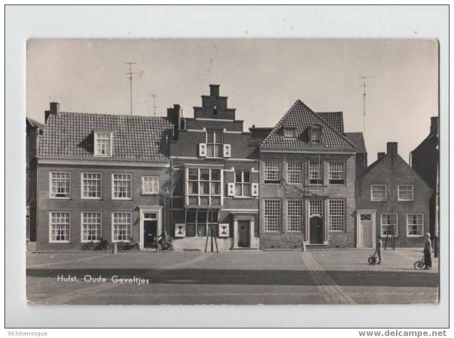 Hulst - Oude Geveltjes  - Echte Foto - Hulst