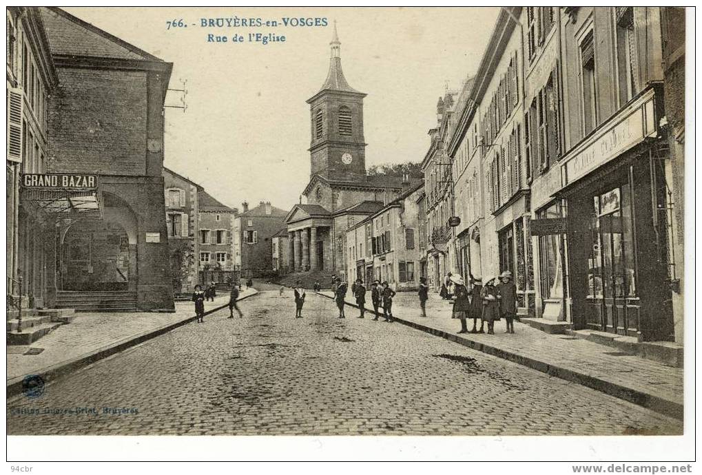 Cpa (88) De BRUYERES - Rue De L Eglise - Bulgneville