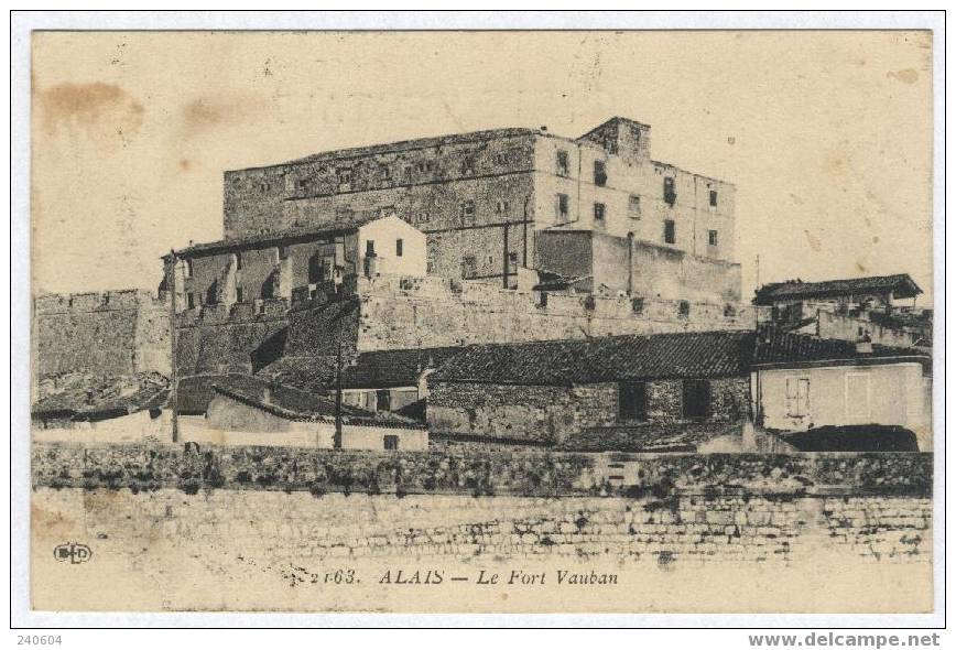 2163  -  ALAIS  --  Le Fort Vauban - Alès