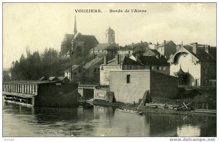 08 . VOUZIERS .  BORDS DE L´AISNE .  (  BAINS  ET LAVOIRS  ) - Vouziers