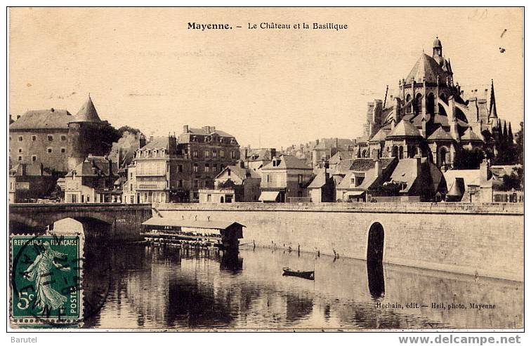 MAYENNE - Le Château Et La Basilique - Mayenne