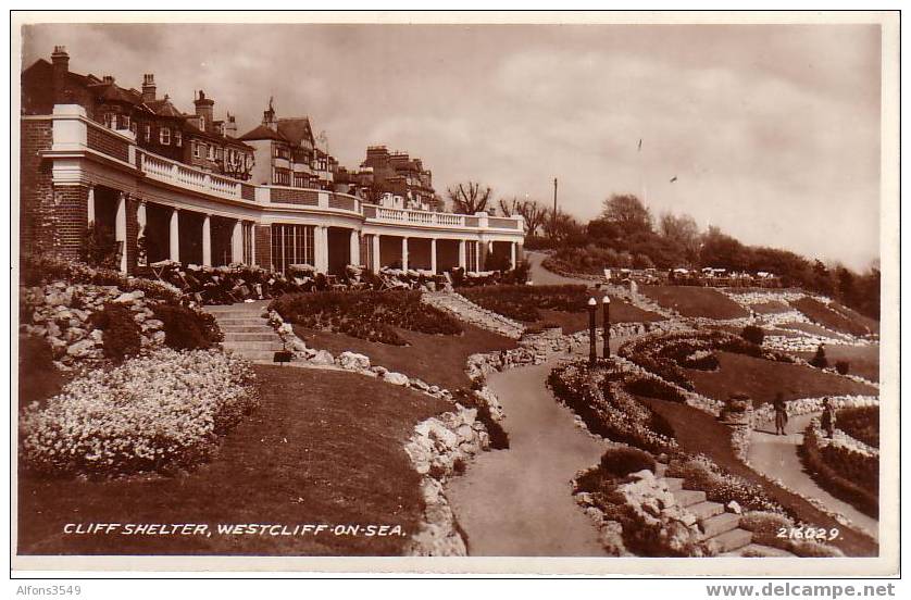 Cliff Shelter, Westcliff-on-sea - Southend, Westcliff & Leigh
