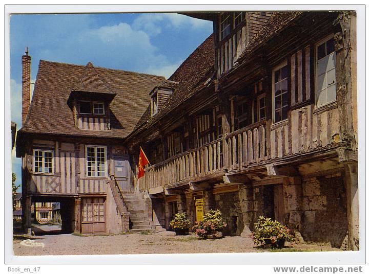 {39721} 14 Calvados Pont L' Evêque , Maison Des Dominicaines ; Ed. Combier - Pont-l'Evèque