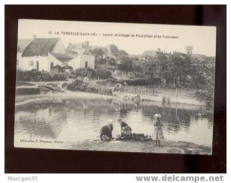 14369 La Turballe Lavoir & Village De Fourbillan Près Trescalan édit.chapeau N°10 Laveuse Belle Carte - La Turballe