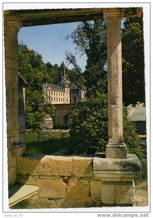 {32967} 24 Dordogne Brantome , L' Ancienne Abbaye , L' Eglise Et Le Célèbre Clocher Roman Du XI ème Siècle ; - Brantome