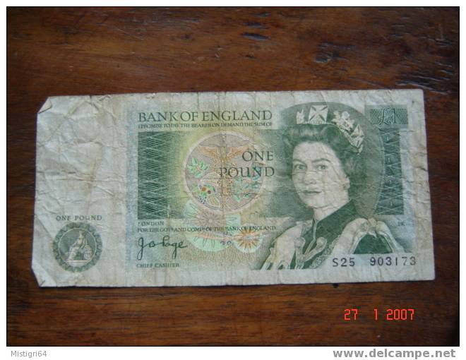 PETIT ONE POUND NON DATE (1981-1982)     N° 4 - 1 Pond