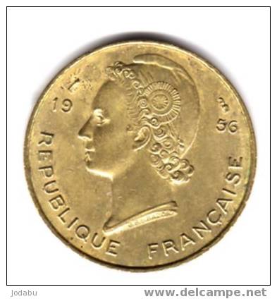 10 Francs Afrique Occidentale Francaise Bronze-allu 1956 - Otros & Sin Clasificación