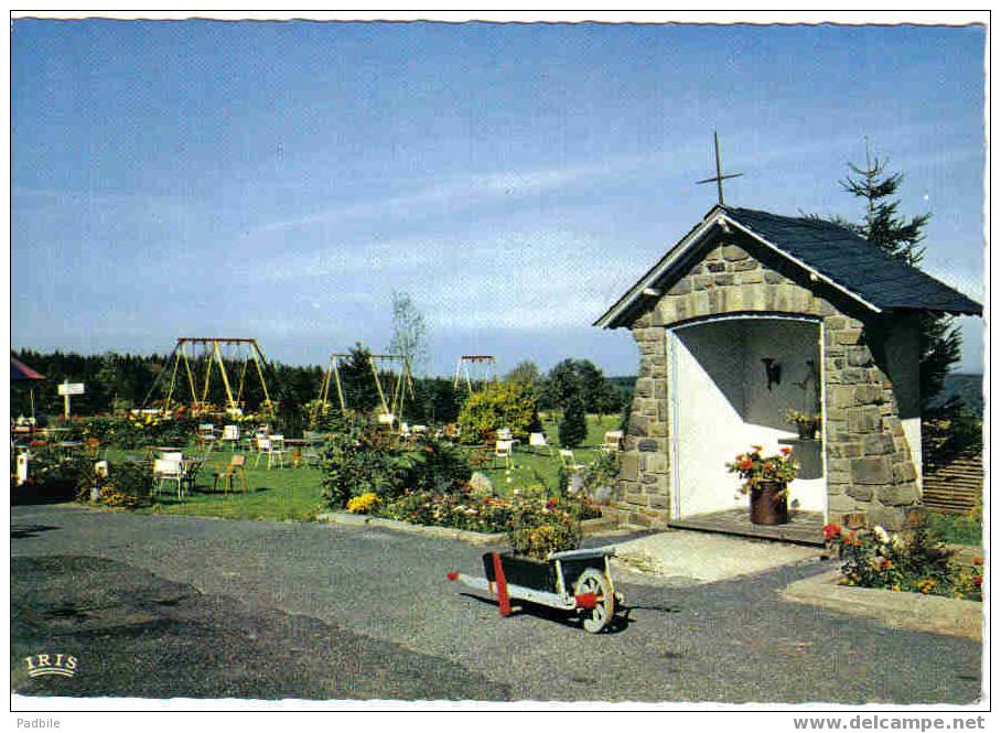 Carte Postale   Belgique  Baraque Fraiture  "Auberge Du Carrefour" Café-restaurant-pension Prop. Lengler  édit: IRIS - Vielsalm