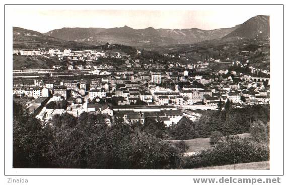 CARTE POSTALE DE BELLEGARDE - VUE PANORAMIQUE ET MONTAGNES DU JURA - Bellegarde-sur-Valserine