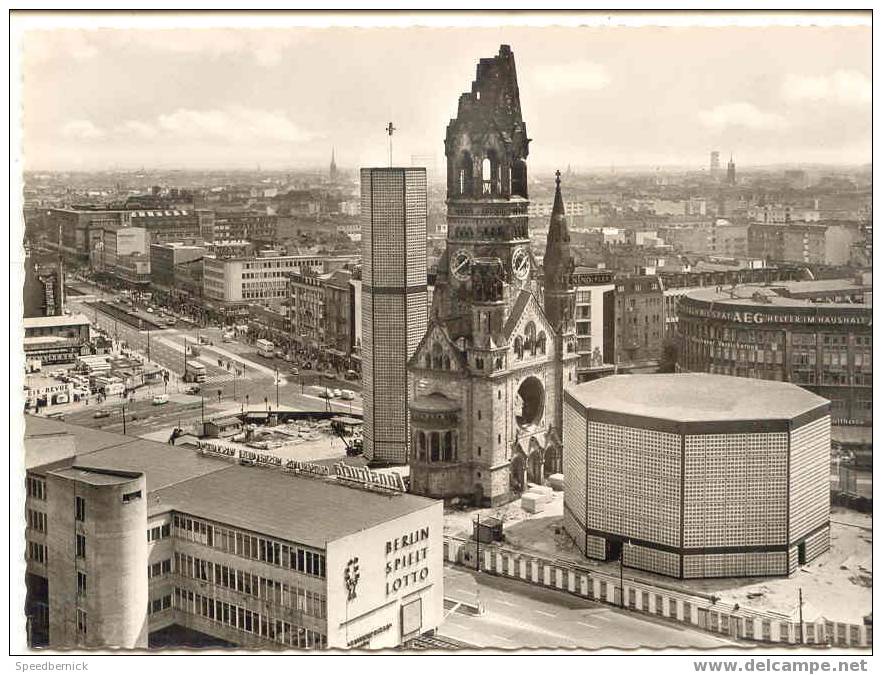 6605 Berlin Kaiser Wilhelm Gedachtniskirche . Hans Andres ; Photo Hartz - Charlottenburg