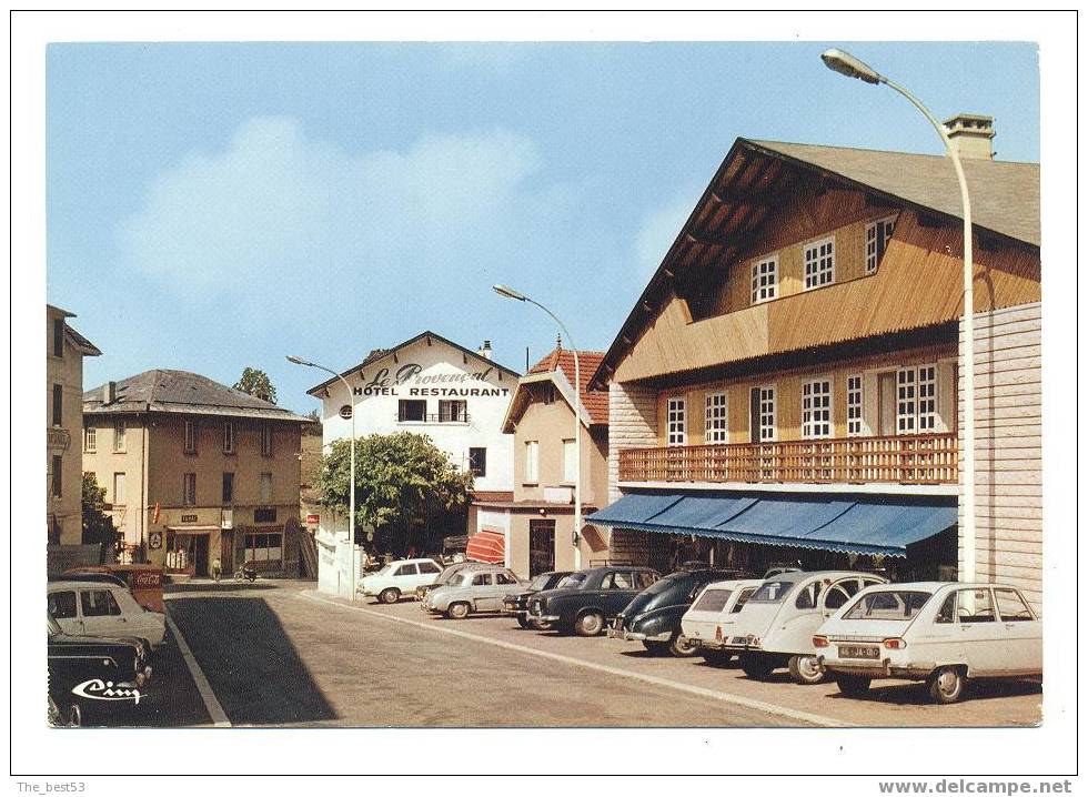 201   -   Hauteville Lompnes   -   Rue De La République   ( Voitures Années 60/70) - Hauteville-Lompnes