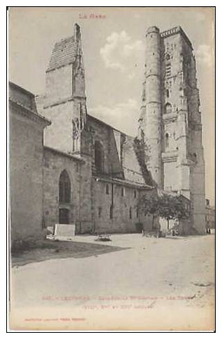 32 - LECTOURE - Cathédrale St Gervais - Les Tours - Lectoure