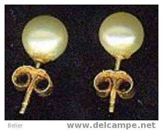 BOUCLES D'OREILLES - Aretes