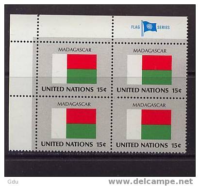 United Nations / Nations Unies - Drapeau/Flag Madagascar *** - Francobolli