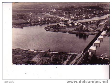 CONFLANS SAINTE HONORINE -  En Avion Sur .....- Confluent De La Seine Et De L´Oise - Vue Sur MAURECOURT Et Sur ANDRESY - Conflans Saint Honorine