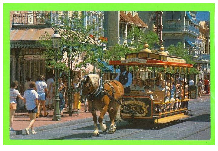 DISNEY - TROLLEY RIDE DOWN MAIN STREET - - Disneyworld