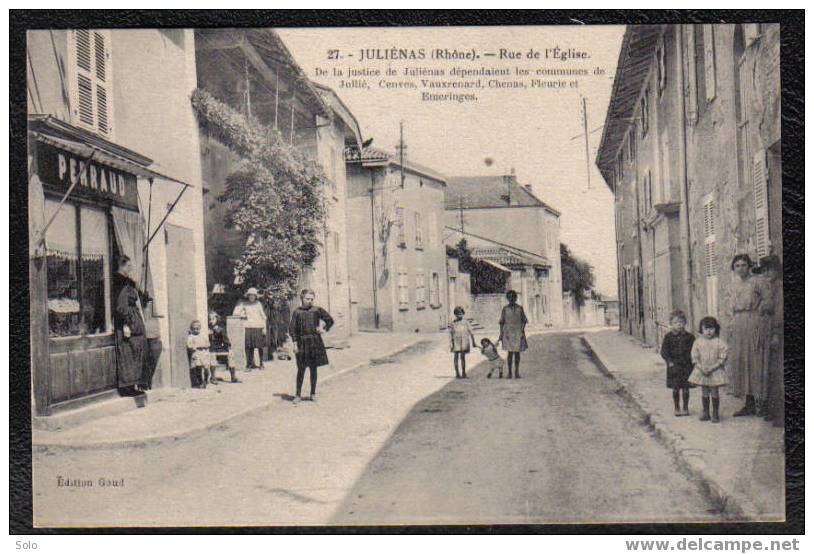 JULIENAS - Rue De L´Eglise - Julienas