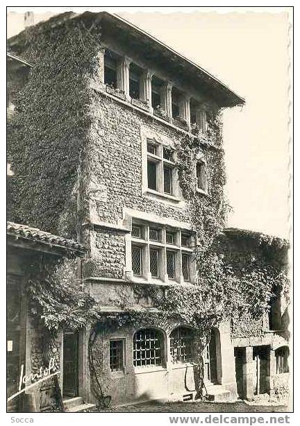 PEROUGES - Le Manoir De L´Ostellerie XVè Siècle - Pérouges